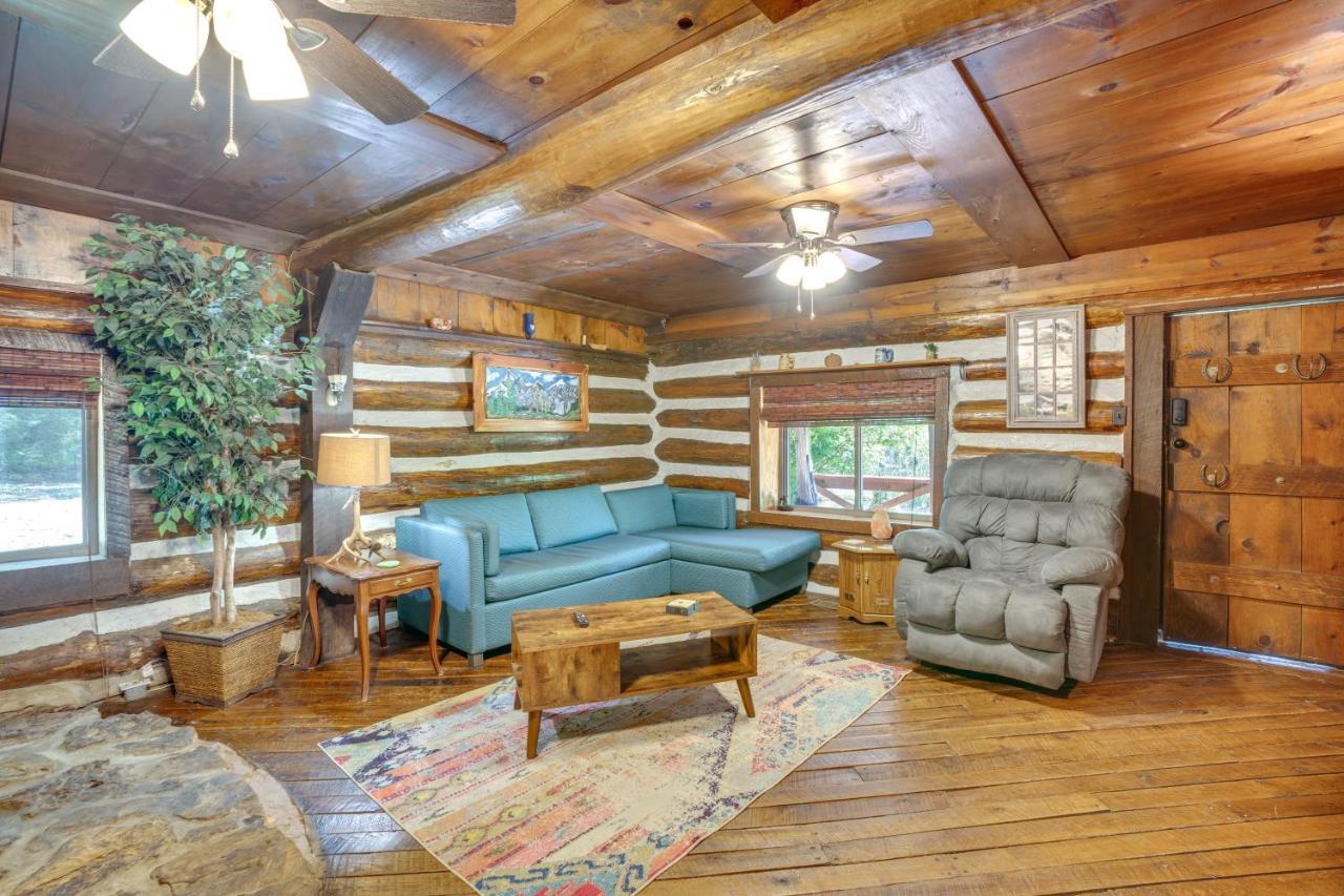 French Lick Getaway With Deck, Grill And Fire Pit! Villa Luaran gambar